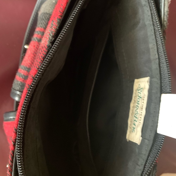 St John’s Bay purse, barely used! - Picture 7 of 10